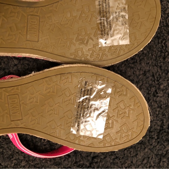 DKNY bright Pink women’s sandals in a size 6 M bought at Macy’s. - Picture 3 of 8
